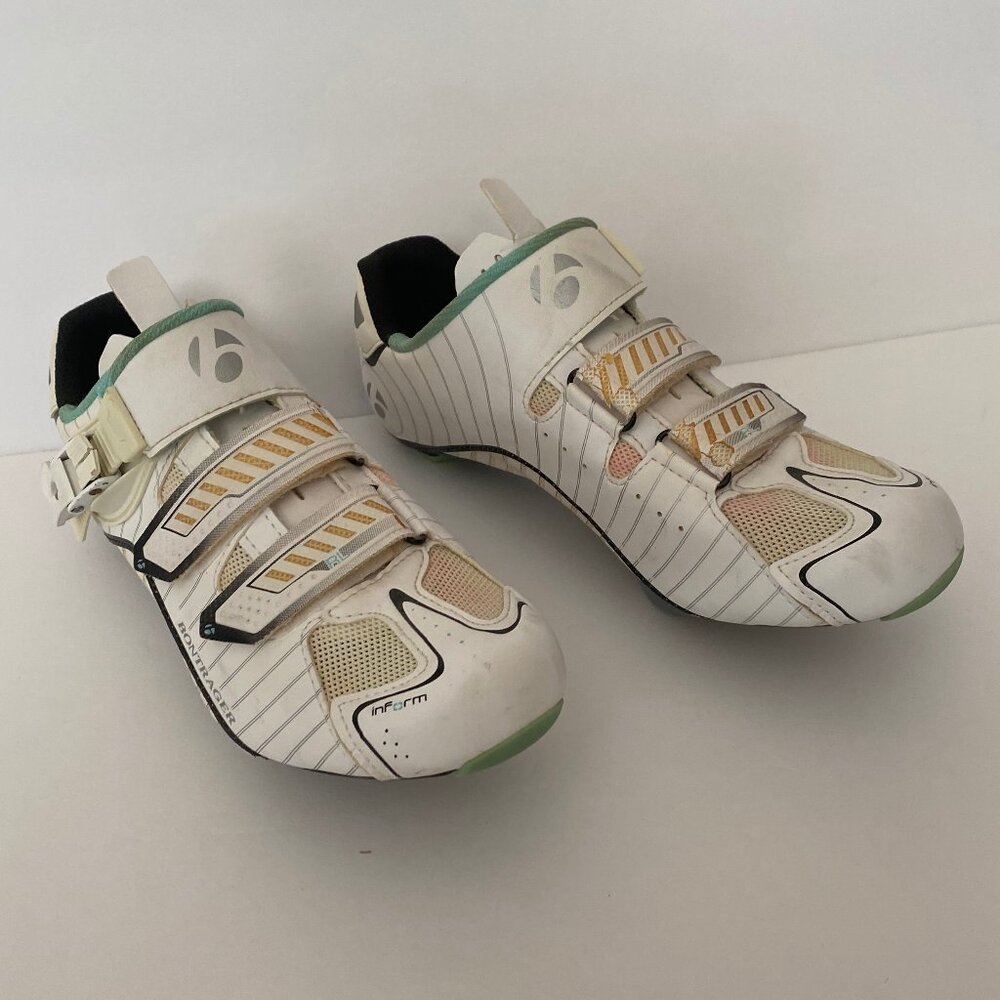 Bontrager SZ 7.5 White RL Road WSD Carbon Silver Series Cycling Shoes With Cleat